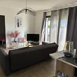 5 Mn De La Milla 2 Apartment *
